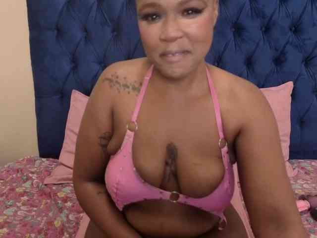 QueenKarmaX webcam