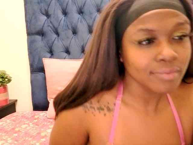 QueenKarmaX webcam