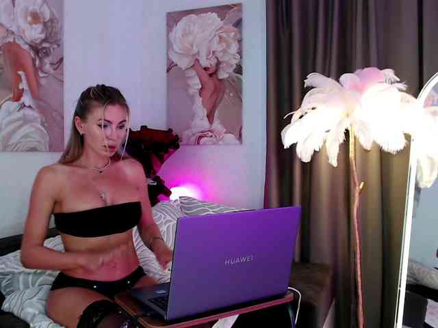 StephanieEclipse webcam