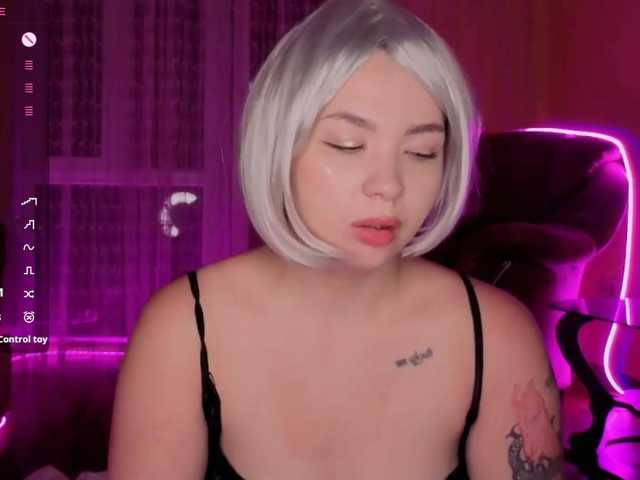 RosariaFrankland live cam on BongaCams