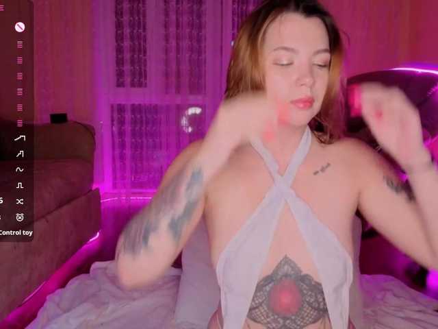RosariaFrankland live cam on BongaCams