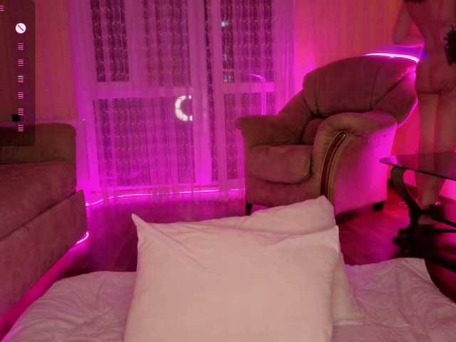 RosariaFrankland live cam on BongaCams