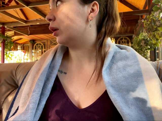 RosariaFrankland live cam on BongaCams