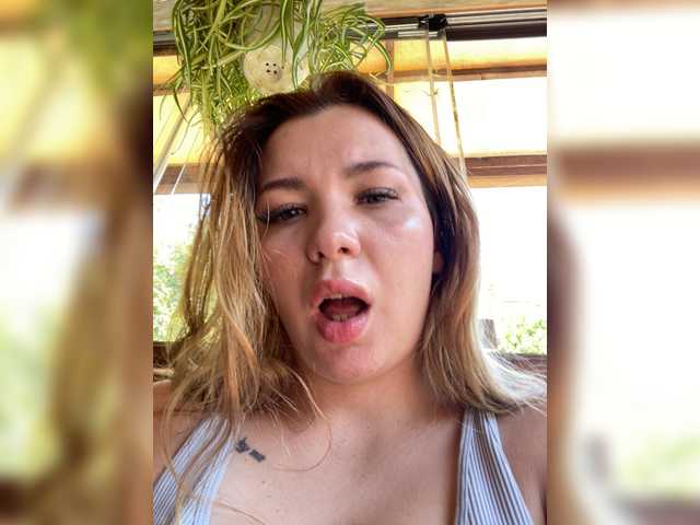 RosariaFrankland live cam on BongaCams