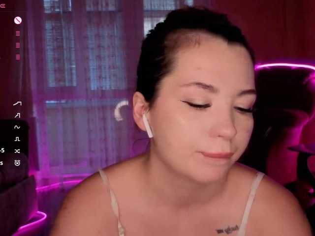 RosariaFrankland live cam on BongaCams
