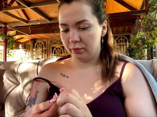 RosariaFrankland live cam on BongaCams
