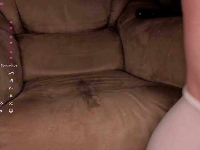 RosariaFrankland live cam on BongaCams