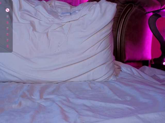 RosariaFrankland live cam on BongaCams