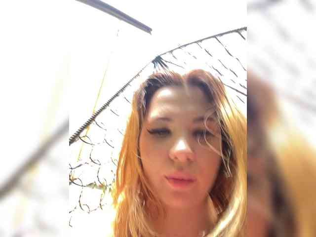 Mia_sweet webcam