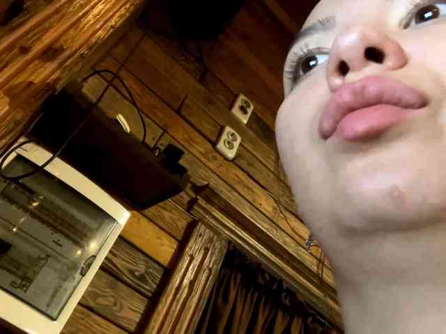 Mia_sweet webcam