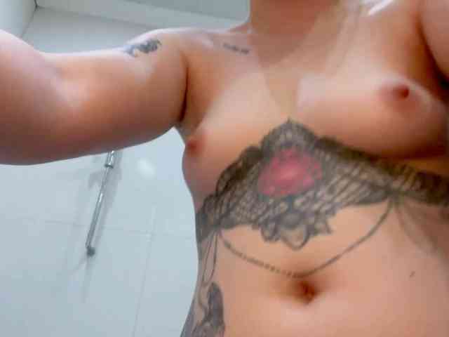 Mia_sweet webcam