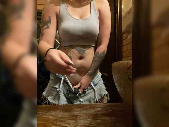 Mia_sweet webcam