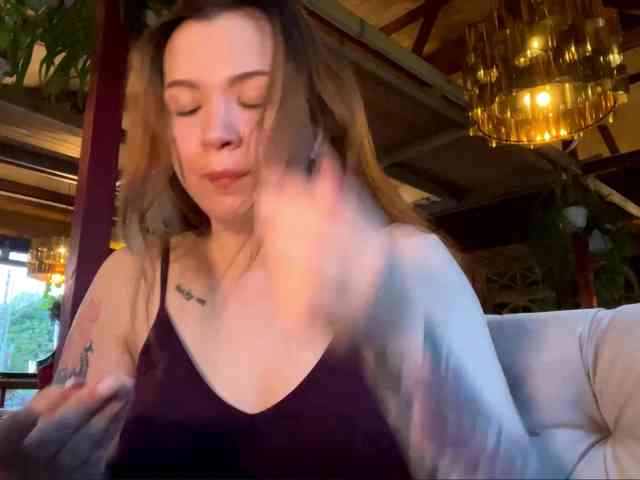 Mia_sweet webcam