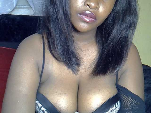 Nohemiaa live cam on BongaCams