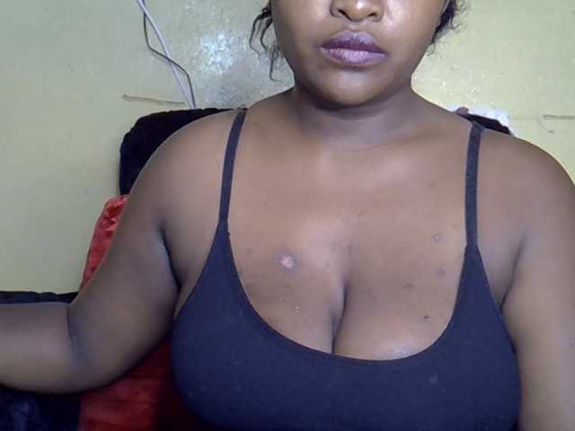 Nohemiaa live cam on BongaCams