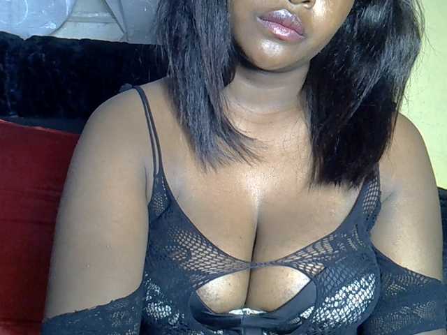 Nohemiaa live cam on BongaCams