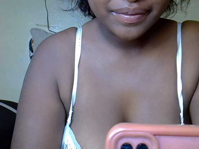 Nohemiaa live cam on BongaCams
