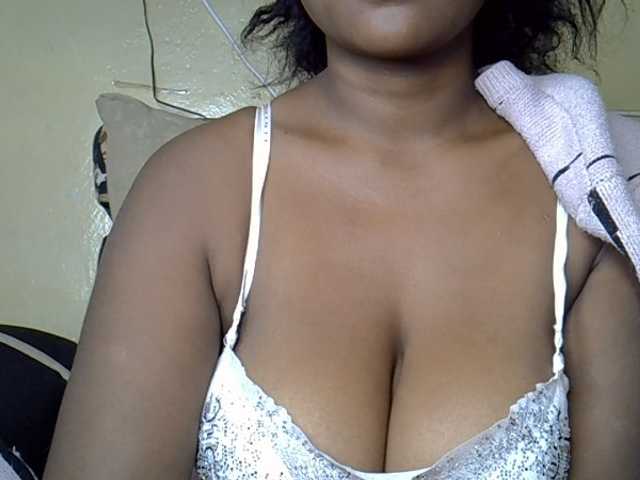 Nohemiaa live cam on BongaCams