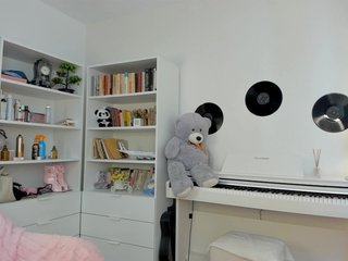 JudyLea18