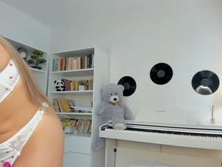 JudyLea18 Porn Show