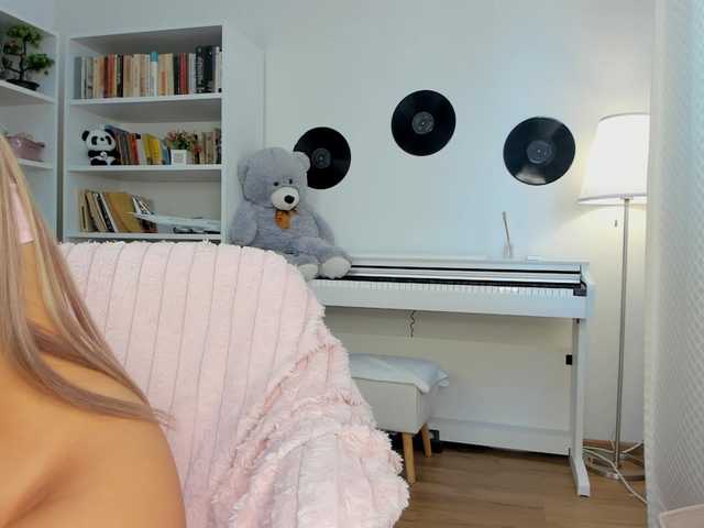 JudyLea18