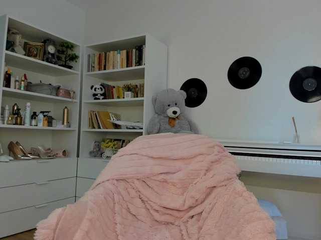 JudyLea18 live cam on BongaCams