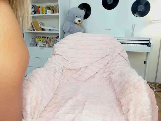 JudyLea18