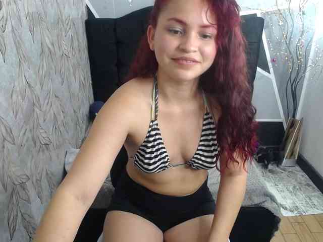lucy-red webcam