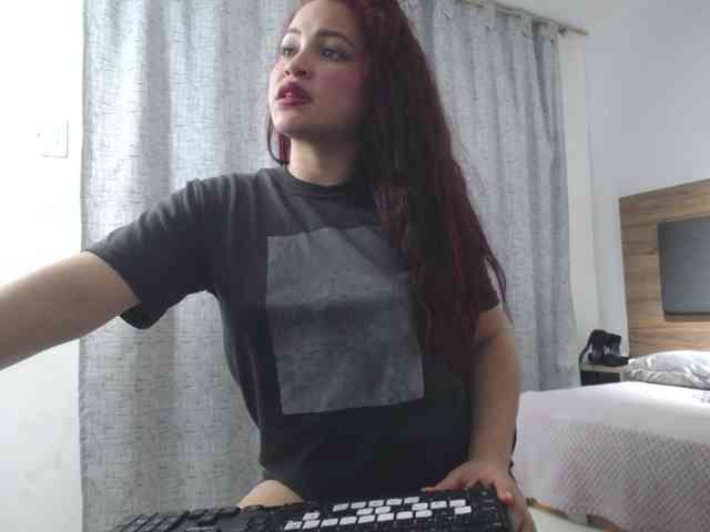 lucy-red webcam