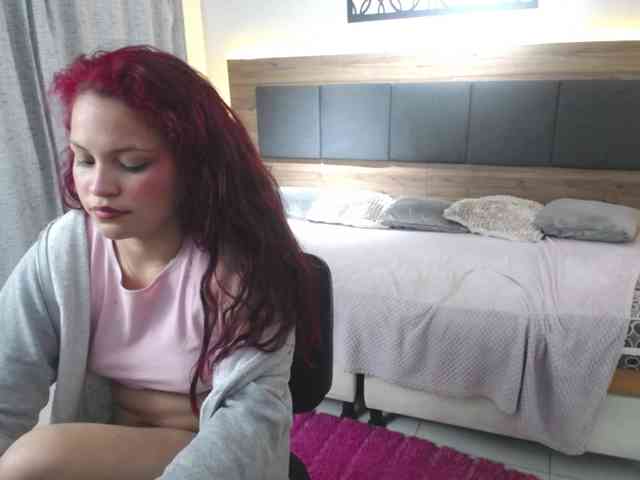 lucy-red webcam