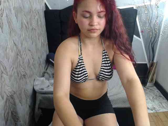 lucy-red webcam