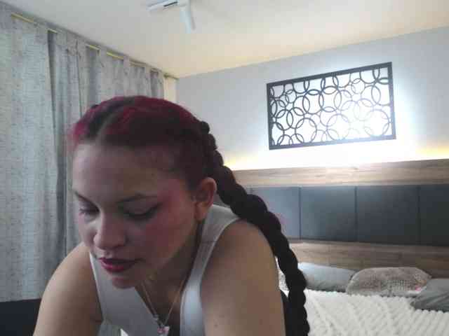 lucy-red