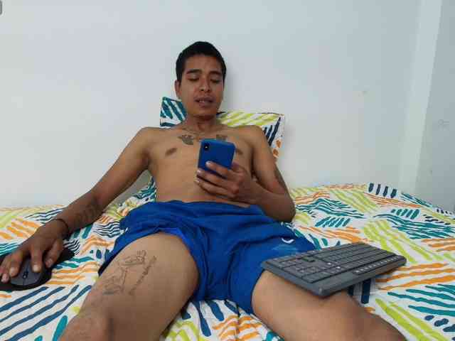 Axelgaell Axelgaell