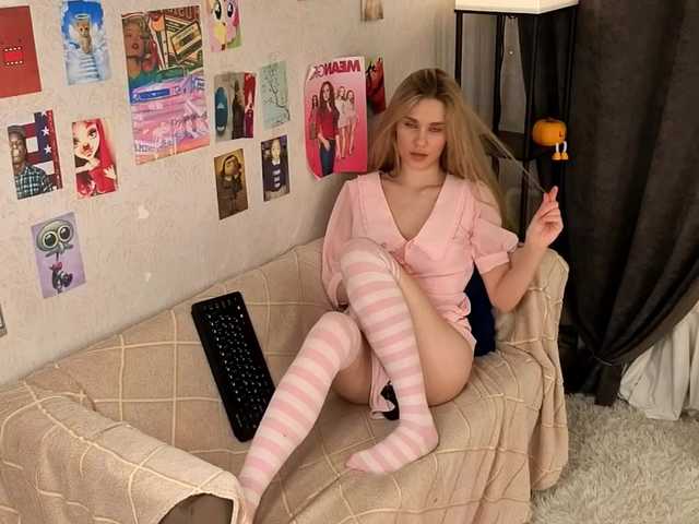Liznip live cam on BongaCams