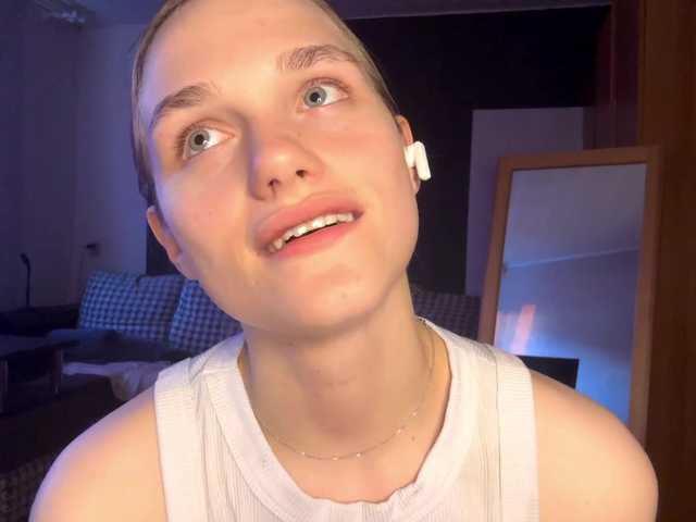 BobbyeMurrah live cam on BongaCams