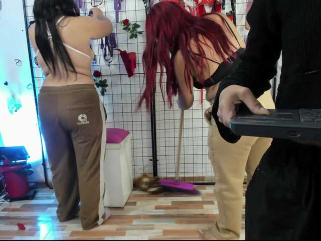 royaltemptationn live sex show