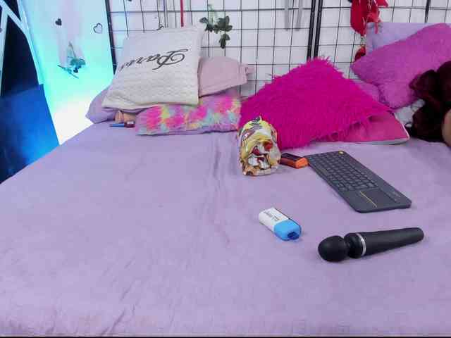 royaltemptationn Sex Cam Show