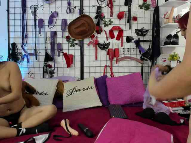 royaltemptationn webcam