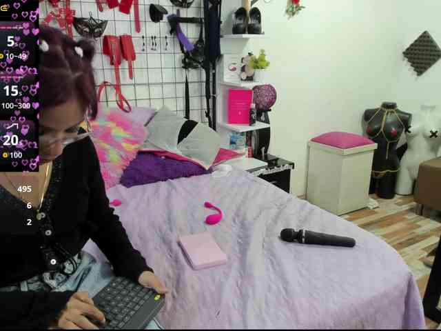 royaltemptationn webcam