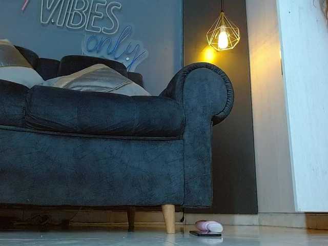 LOLIITA live webcam show