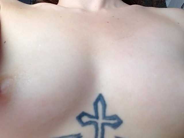 LOLIITA live cam on BongaCams