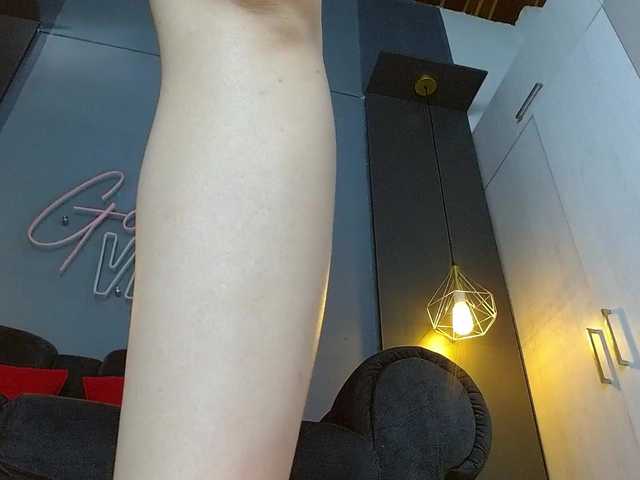 LOLIITA live webcam show