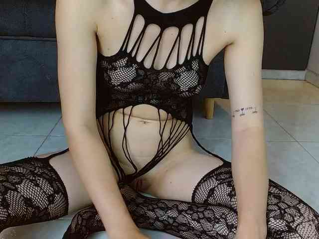 LOLIITA webcam