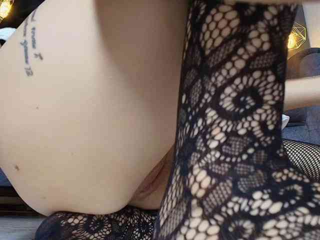 LOLIITA webcam