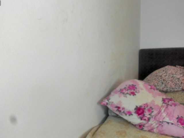 Vixen-Curvy live cam on BongaCams