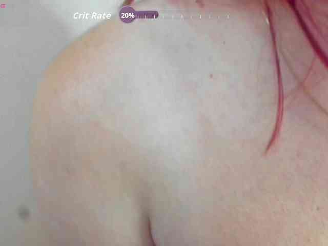 Vixen-Curvy webcam
