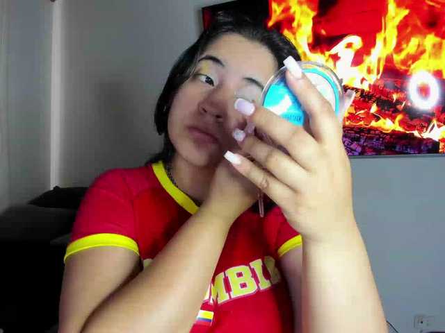 Kriss-Chang live cam on BongaCams