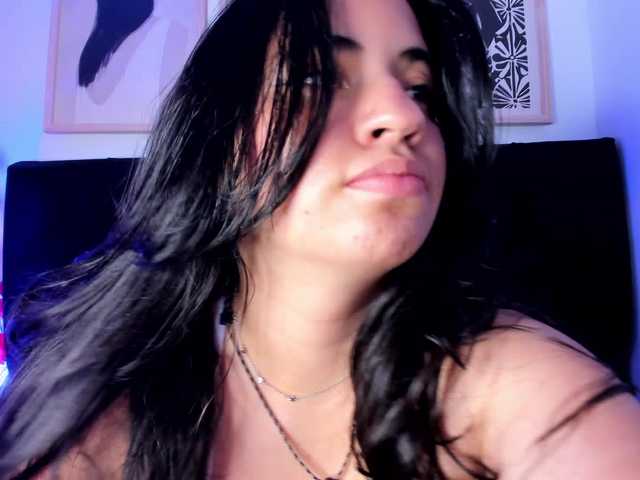 Kriss-Chang live cam on BongaCams