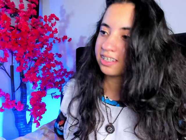 Kriss-Chang live cam on BongaCams