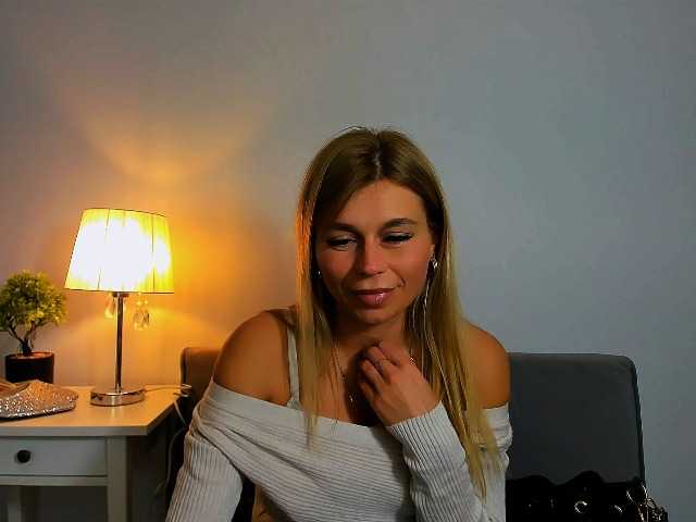 FreyaHoney, en directo ahora en BongaCams